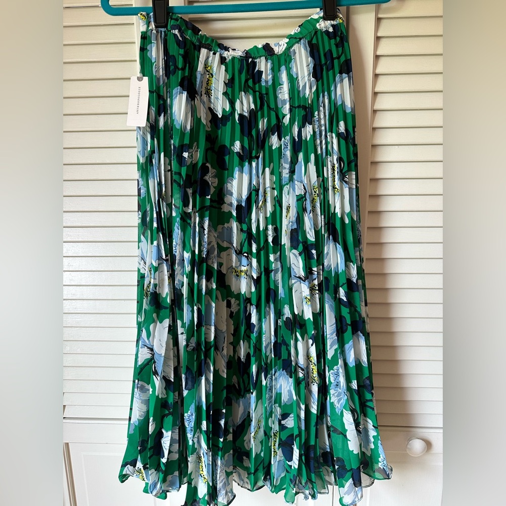 Anthropologie Maeve Green Floral Print Pleated Midi Skirt